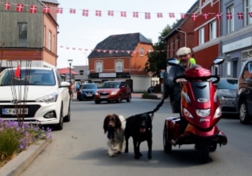 Jørgen 1920x1080.00_00_08_28.Still002 Hjælpemiddel til ældre